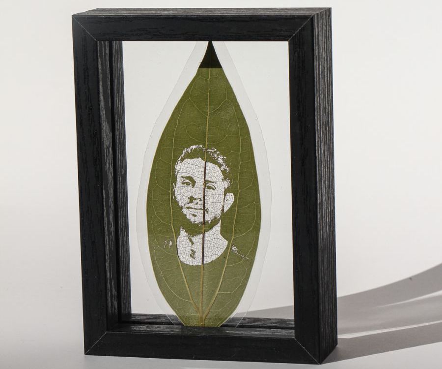 ���� ���